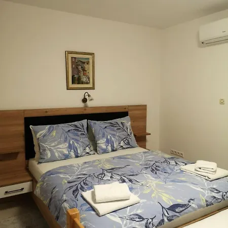 Apartment Dragi (adults Only) Split