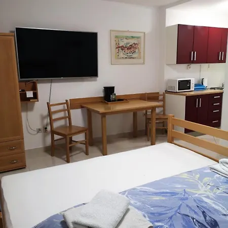 Dragi - Adults Only Apartman