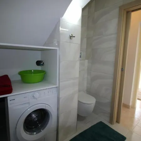 Dragi - Adults Only Apartman Split